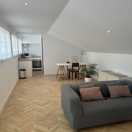 פונשל Rooftop Apartment City Center מראה חיצוני תמונה