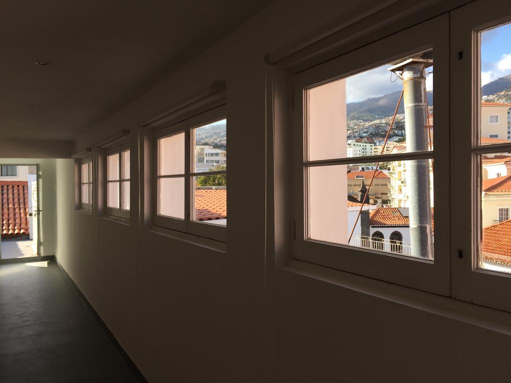 פונשל Rooftop Apartment City Center מראה חיצוני תמונה